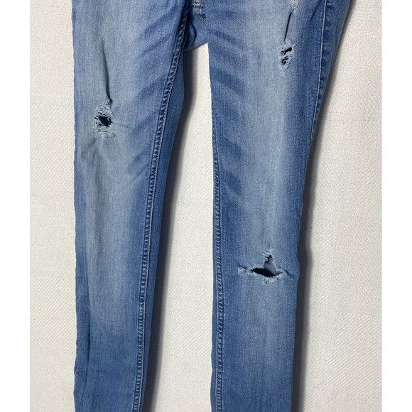 Hollister Jeans Womens Distressed Low Rise Medium Wash Denim Blue Size 24x33 - Picture 8 of 12